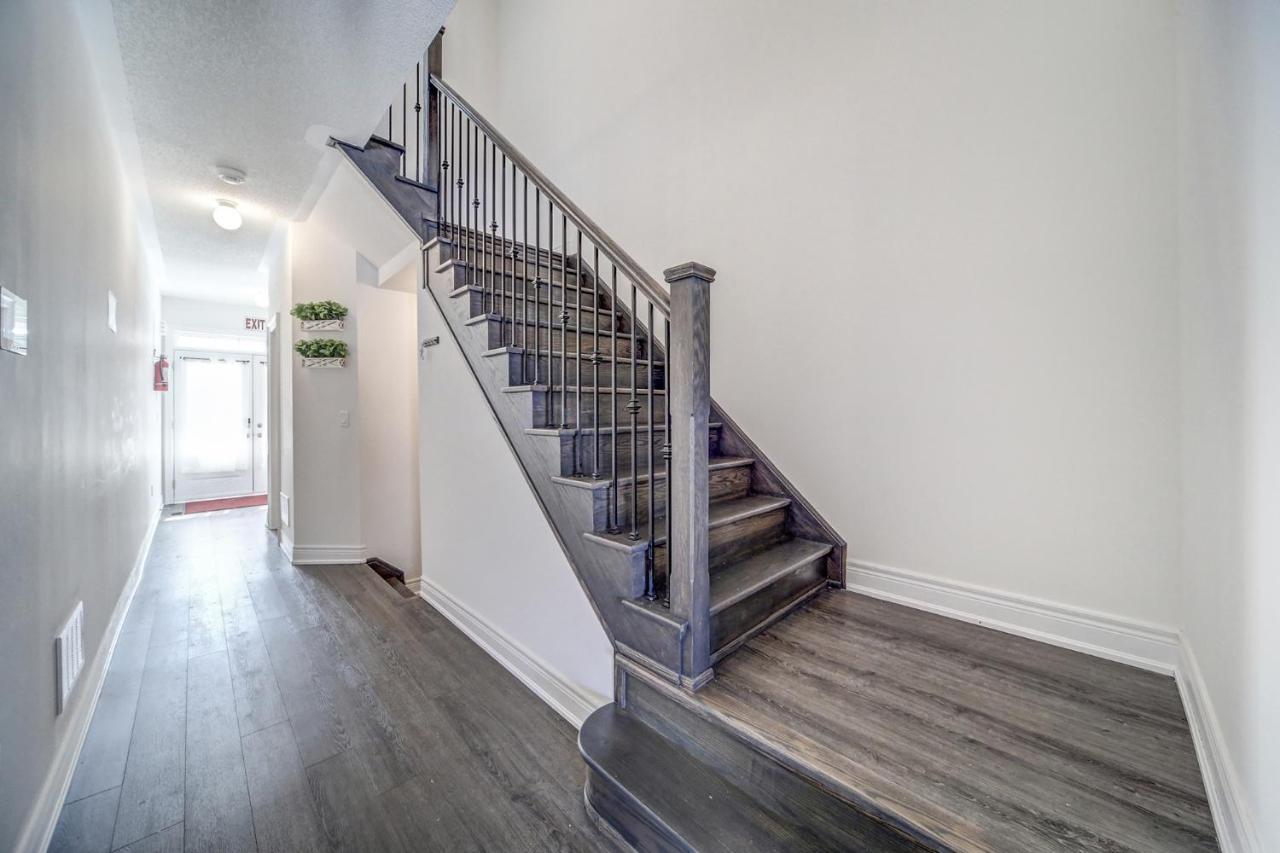 Executive Town Home-mountain View-historic Snowbridge Village, Walking Distance To The Holiday home *