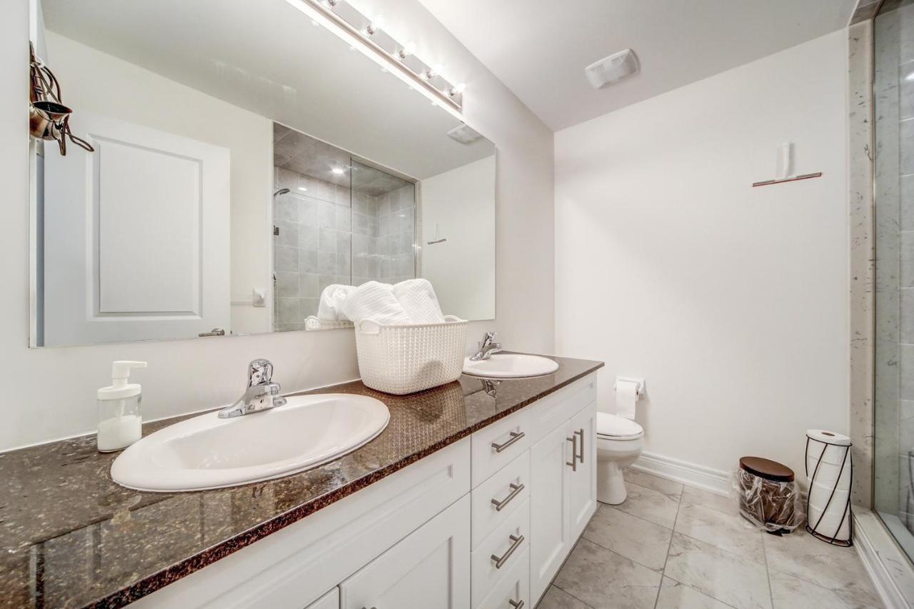 Executive Town Home-mountain View-historic Snowbridge Village, Walking Distance To The *